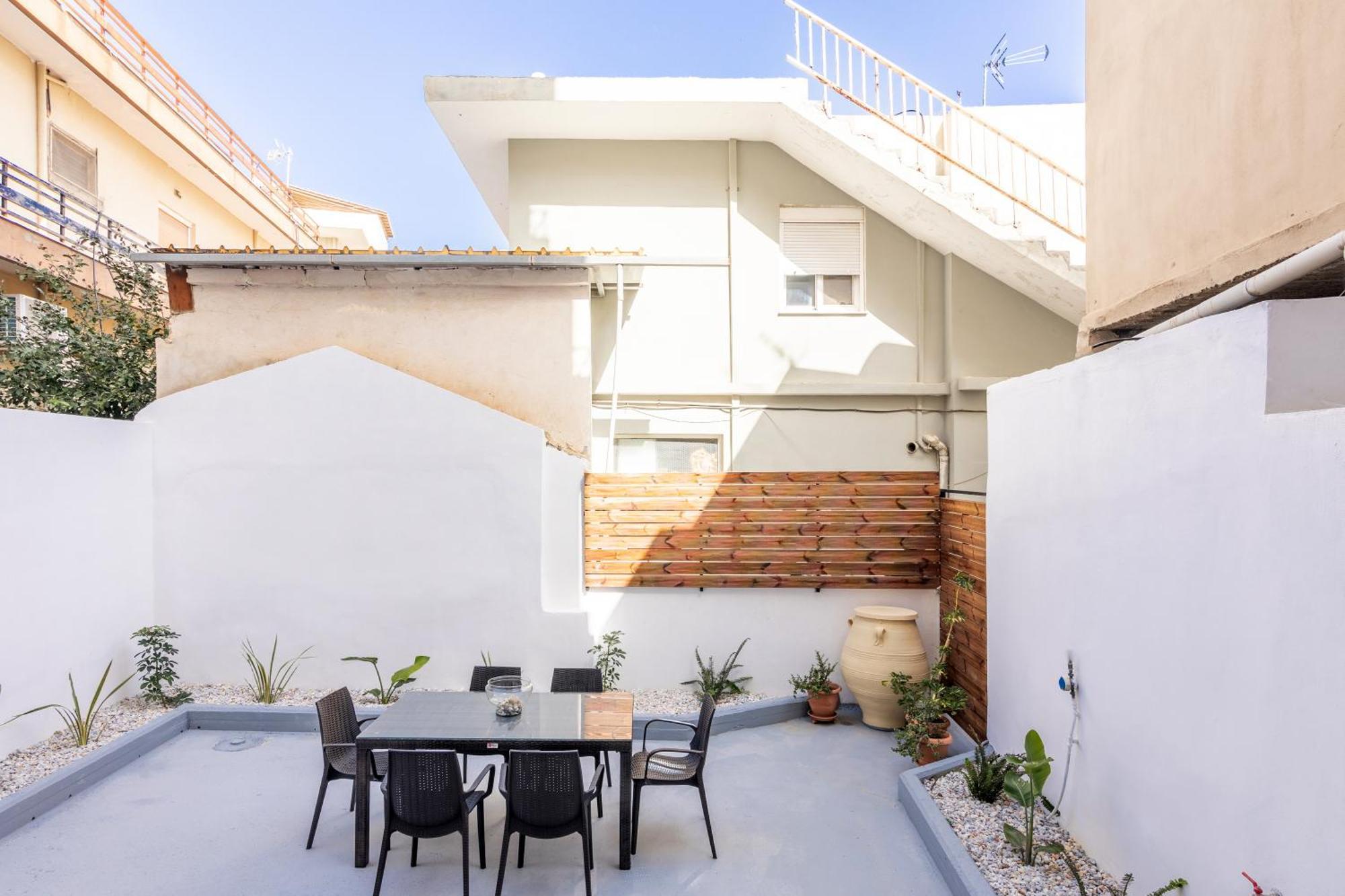 Garden Luxury Apartment كاندية المظهر الخارجي الصورة